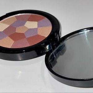 NEW Signature Club A Kaleidoscope Eyeshadow .3 oz